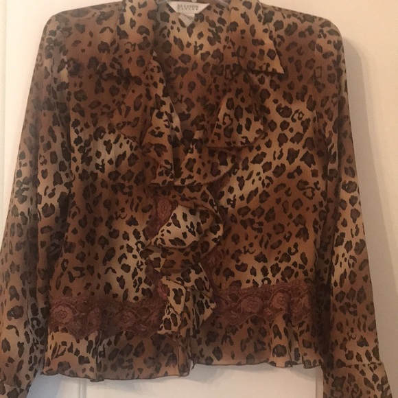 Blouse - Picture 3 of 4